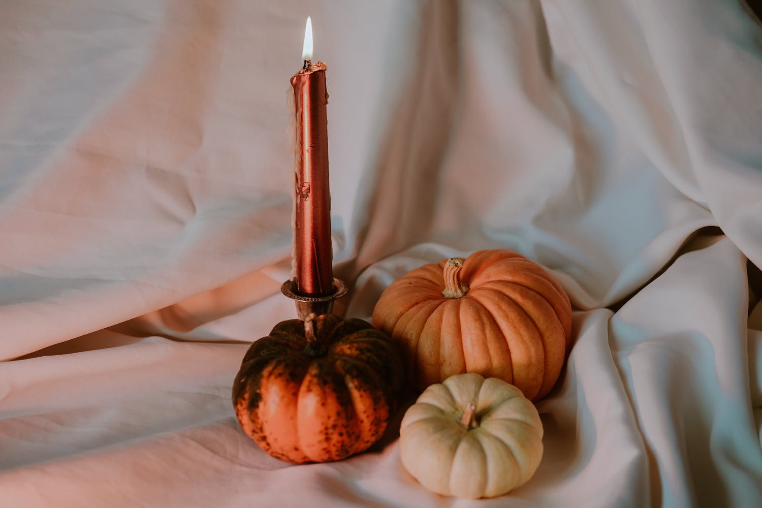 The Vintage Seeker A Haunted Home Vintage Halloween Decor And Where The Vintage Seeker A Haunted Home Vintage Halloween Decor And Where